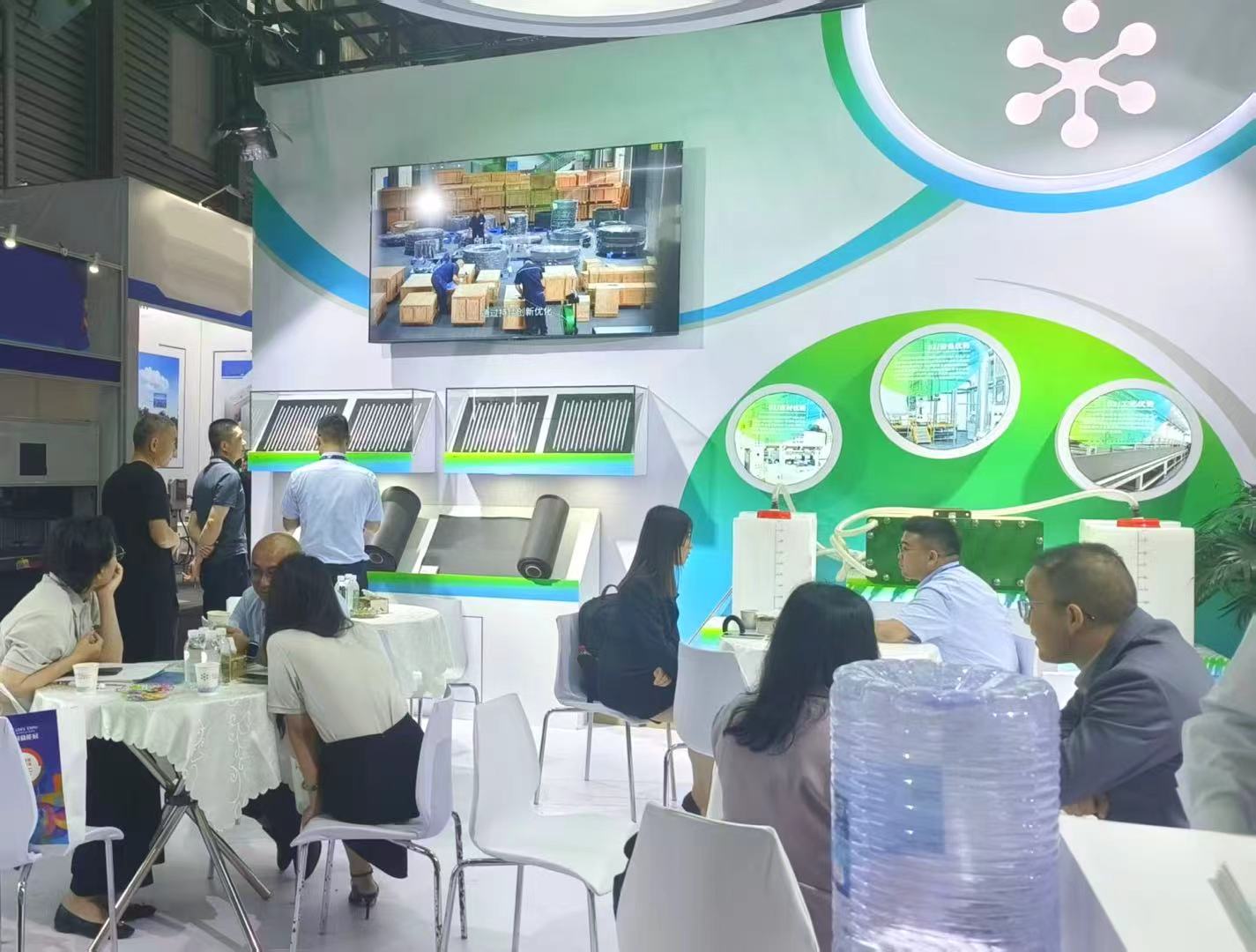 1750733448128383.jpg 1750733448128383.jpg